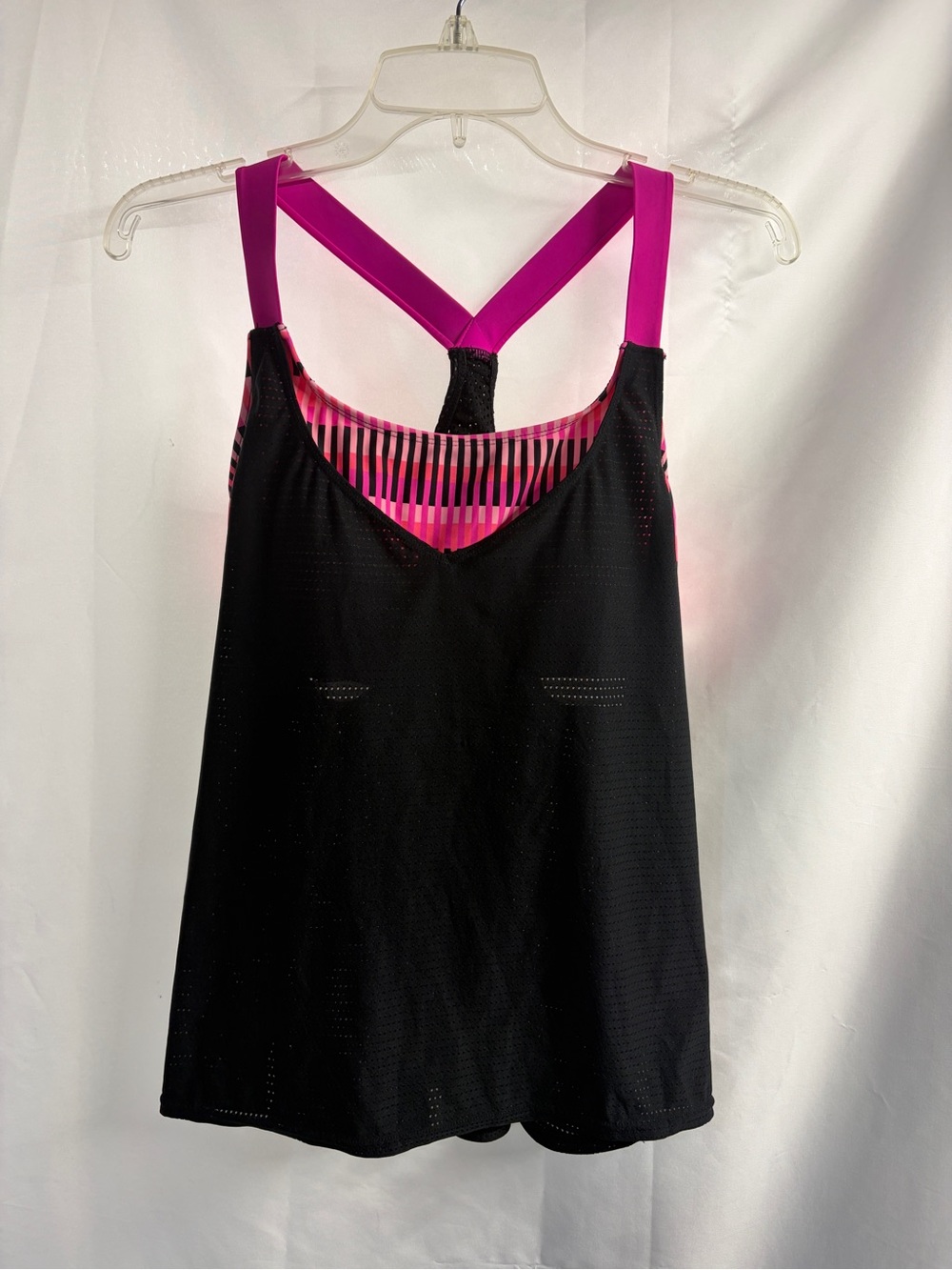 Women’s tankini swimsuit top size small/8